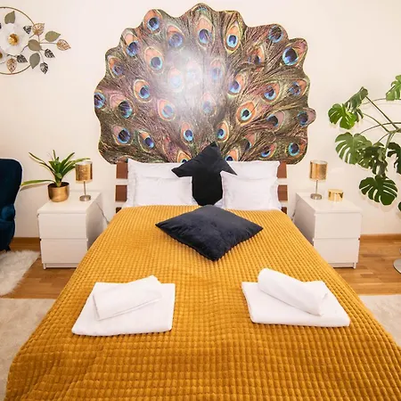 Lily Apartment